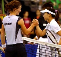 click for Fed Cup gallery