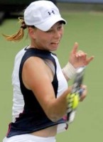 click for Zvonareva photo search