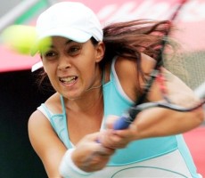 click for Bartoli news photo search