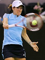 click for Henin photo search