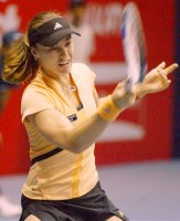 click for Hingis news photo search