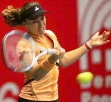 click for Hingis news photo search