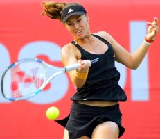 click for Hingis news photo search