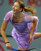 click for Sharapova news photo search