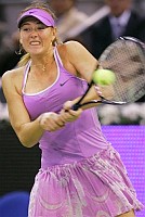 click for Sharapova photo search