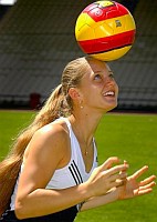 click for Chakvetadze news photo search