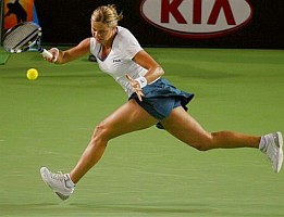 click for Clijsters news photo search