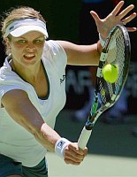 click for Clijsters news photo search