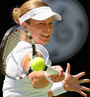 click for Clijsters news photo search