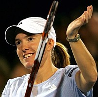 click for Henin news photo search