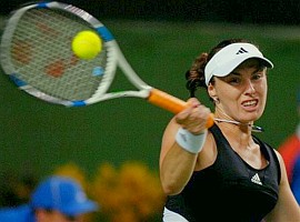 click for Hingis news photo search