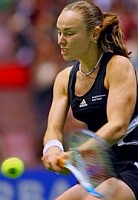 click for Hingis news photo search