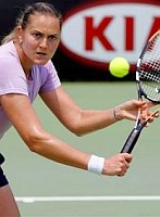 click for Sharapova news photo search
