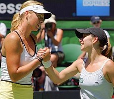 click for Sharapova news photo search