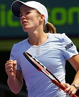 click for Henin news photo search