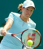 click for Henin news photo search