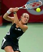 click for Hingis news photo search