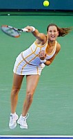 click for Peer news photo search