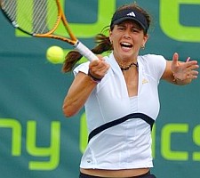 click for Pironkova news photo search