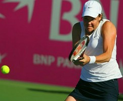 click for Fed Cup photo