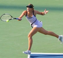 click for Sharapova news photo search