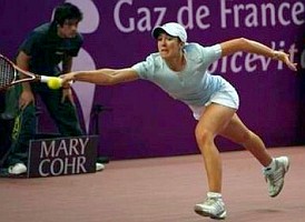 click for Henin news photo search
